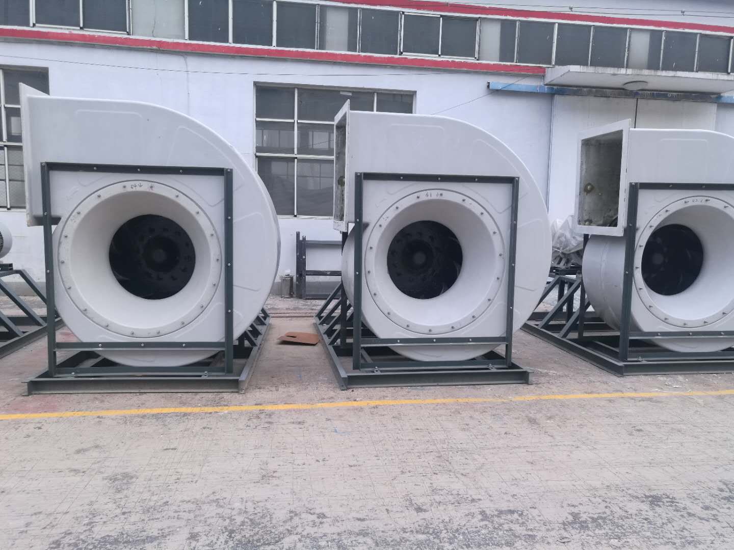 玻璃鋼風(fēng)機廠家